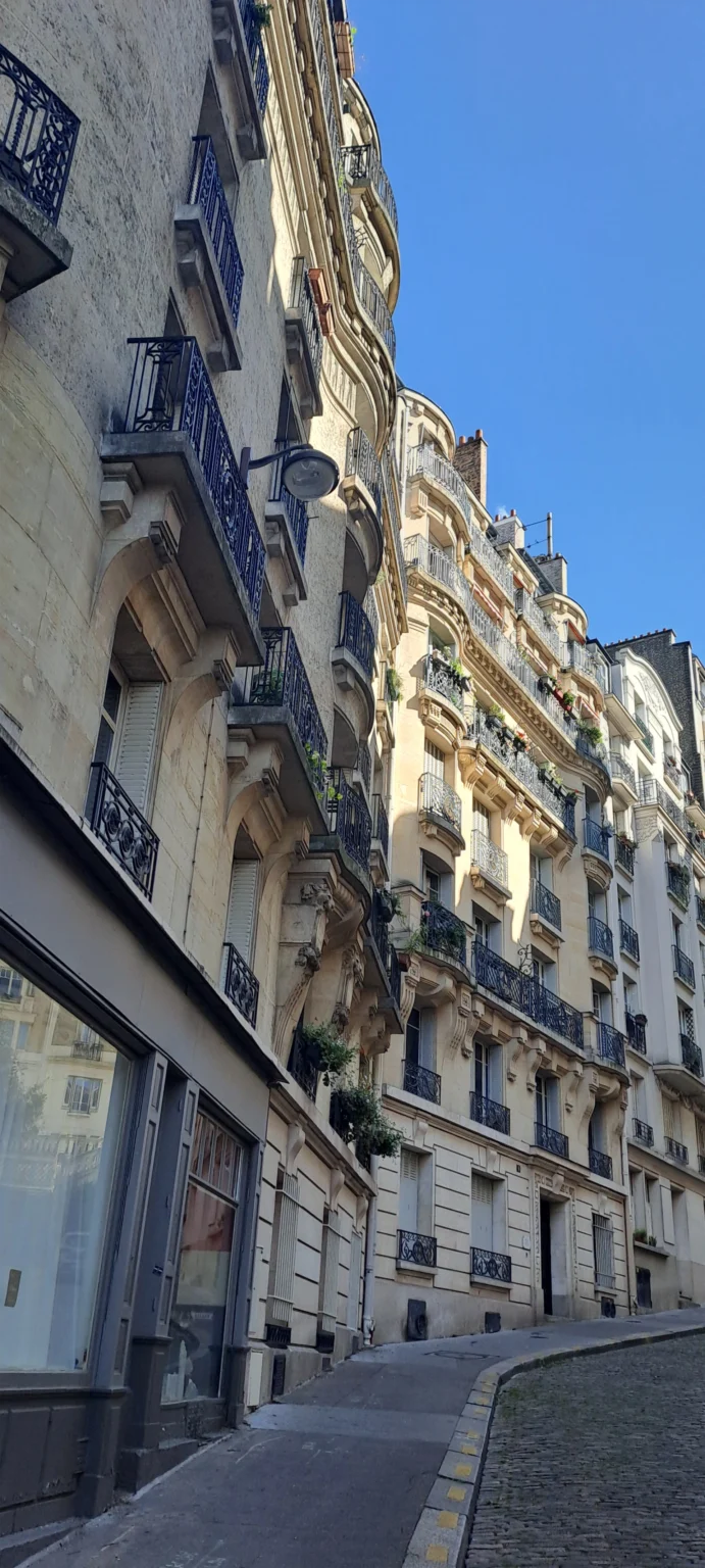 Temporary rental documentation in Catalonia